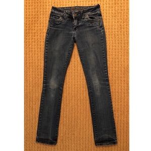 Delia’s Jeans, Morgan style, in great condition!